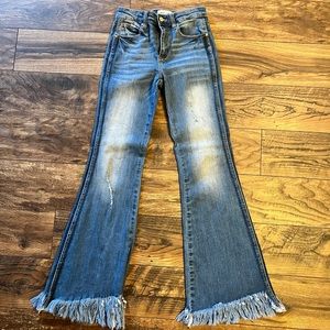 Tricot flare leg fringe jeans